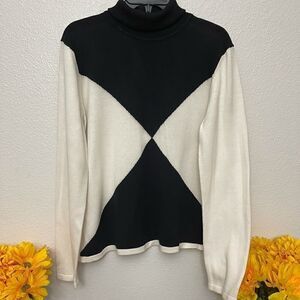 Van Heusen Sweater Size Large